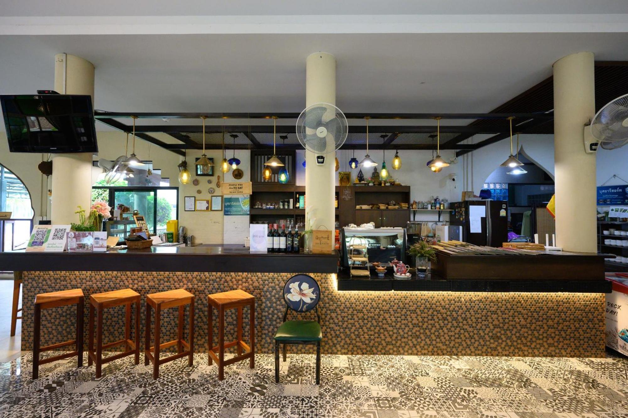 Busaya Resort & Cuisine Nakhon Pathom Zewnętrze zdjęcie