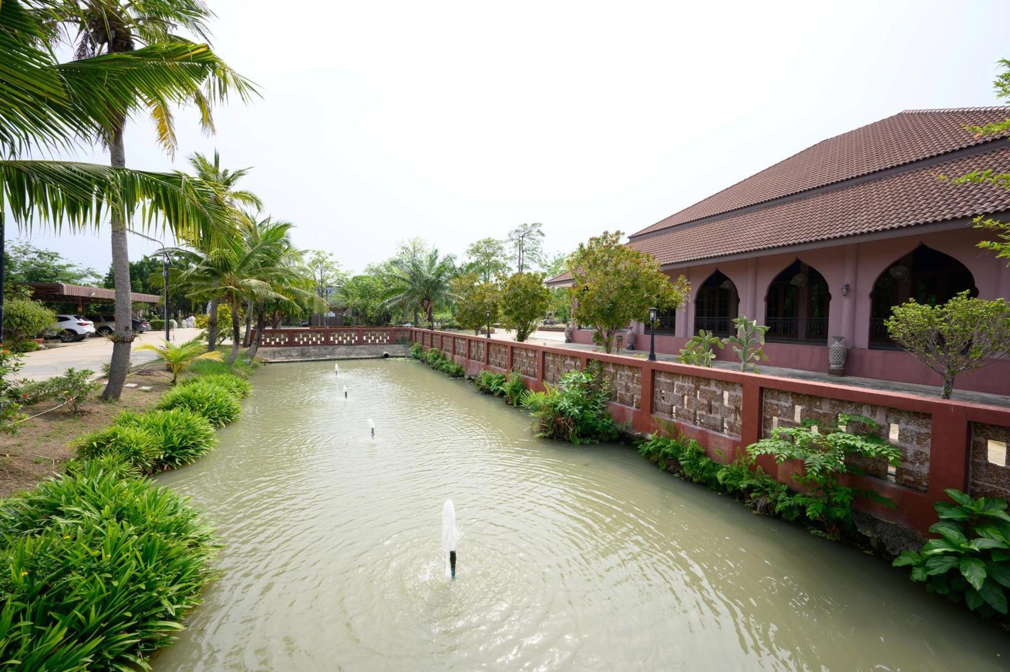 Busaya Resort & Cuisine Nakhon Pathom Zewnętrze zdjęcie